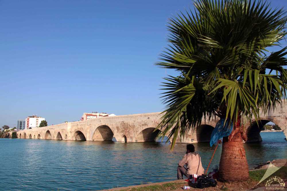 Taş Köprü - Adana